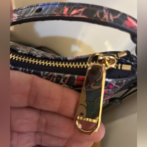 Brahmin Folk Tale Katie Crossbody Bag NWT plastic on brass. - Picture 8 of 9